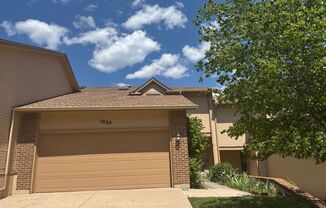 2 BEDROOM, 2 1/2 BATH TOWNHOME W/2 CAR GARAGE ON NORTHWEST SIDE Of TOWN