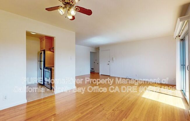 1135 GRAND AVE