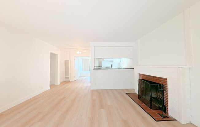 2428 OCEAN AVE