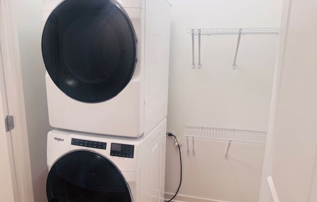 2 beds, 2 baths, 1,010 sqft, $2,660, Unit 4800 157th Street - 419