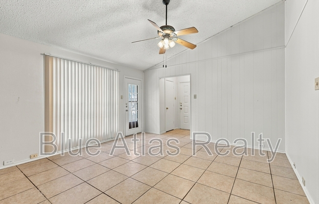 5202 WATERVIEW LN