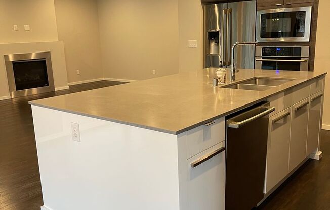 Beautiful Mainvue Home in Maple Valley!