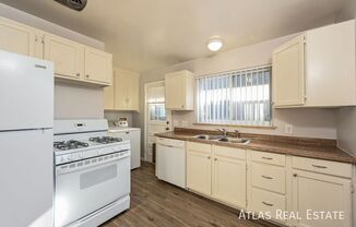 2 S JACKSON ST