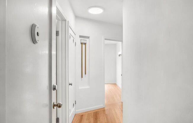 475 Chestnut Street (973r)