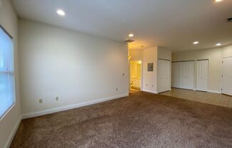 1 bed, 1 bath, 775 sqft, $900, Unit Apt. A