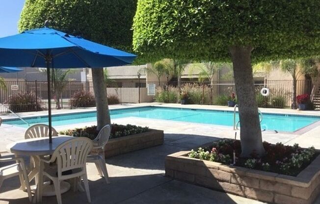 2 beds, 2 baths, 836 sqft, $2,400, Unit 262