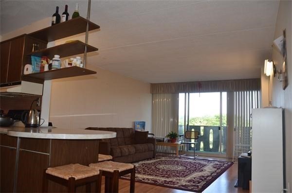 2 beds, 1 bath, 833 sqft, $2,495, Unit 507