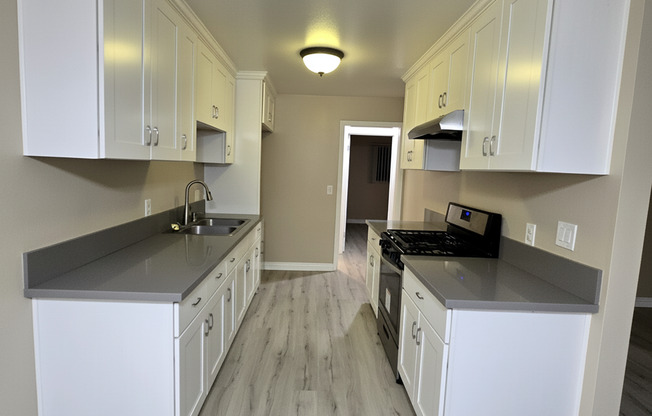 Blue Crescent Apartments