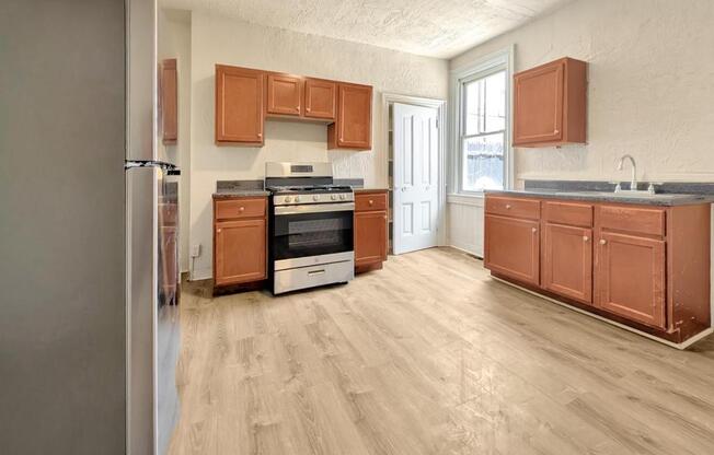 257 37 ST