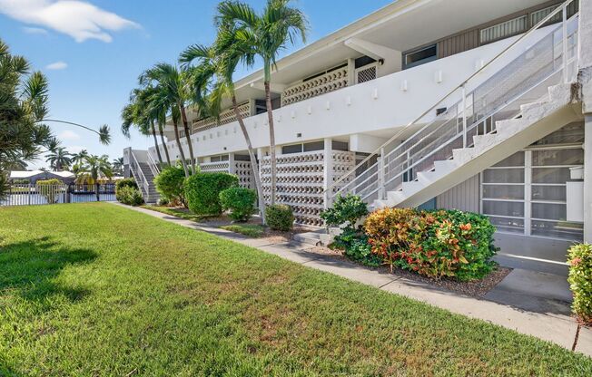 Your Waterfront Escape Awaits in Cape Coral