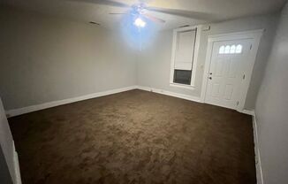 2 beds, 1 bath, $995