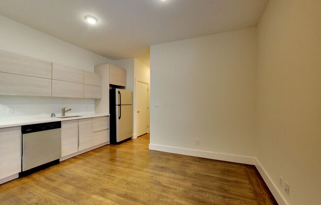 1 bed, 1 bath, 573 sqft, $3,145, Unit 3675-A