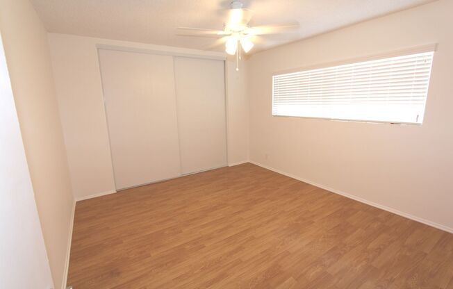 Studio, 1 bath, 450 sqft, $1,550, Unit 22