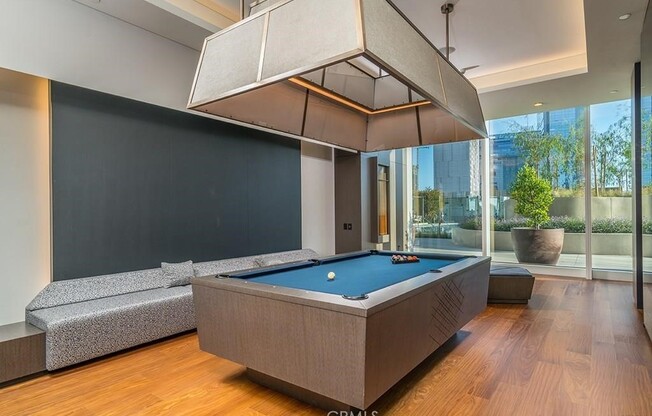 1 bed, 2 baths, 780 sqft, $3,300, Unit 2501