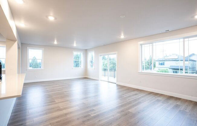 Stunning new construction!