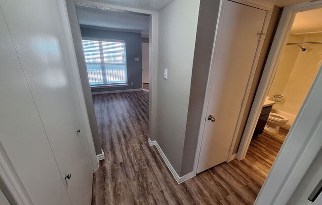 1 bed, 1 bath, 730 sqft, $1,031, Unit 2112