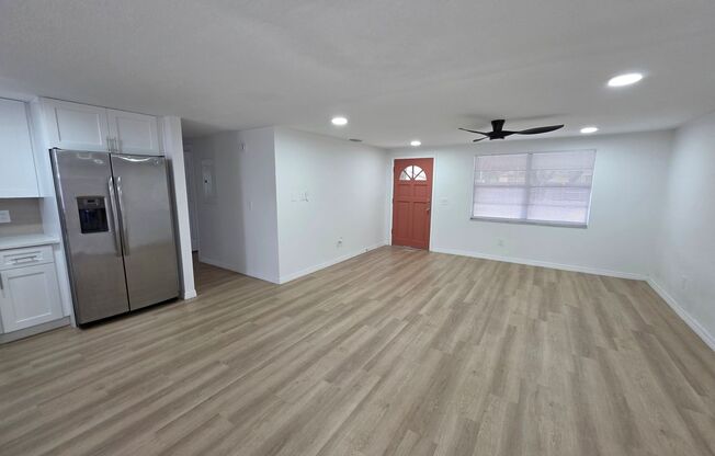 3 Bedroom - 1 Bath - 1 Acre - Pool Home