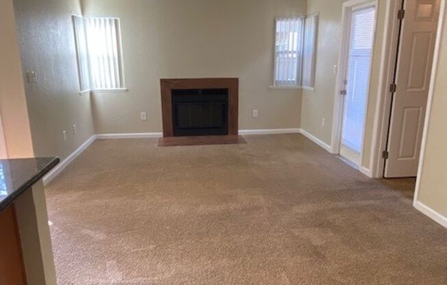 2 beds, 2 baths, 900 sqft, $1,995, Unit 106