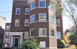 3511 Forest Ave, Unit 306