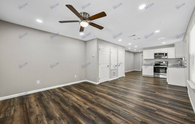 417 HIGH SCHOOL LN