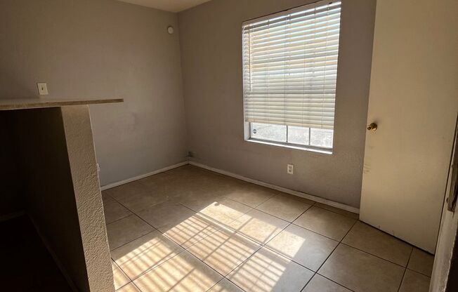 Studio, 1 bath, 495 sqft, $675, Unit Unit 16