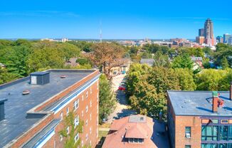 The Concord Apartments - Spacious Studios!