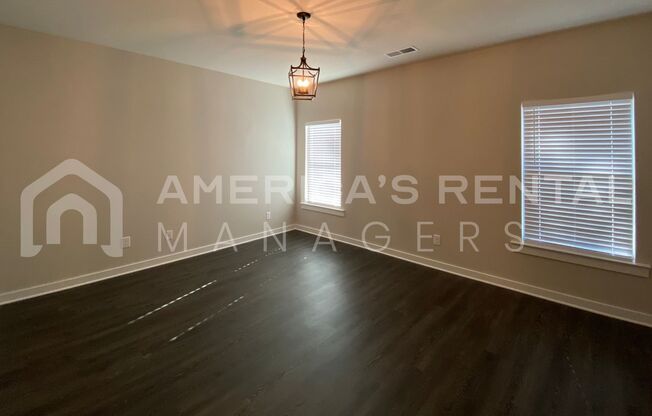 3 beds, 2 baths, $1,649