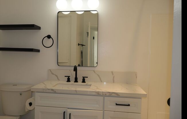 2 beds, 2 baths, $2,495, Unit # 18