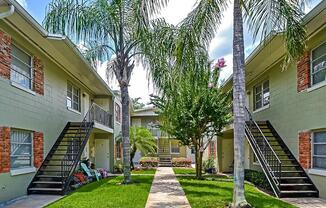 3036 FAIRWAY LN