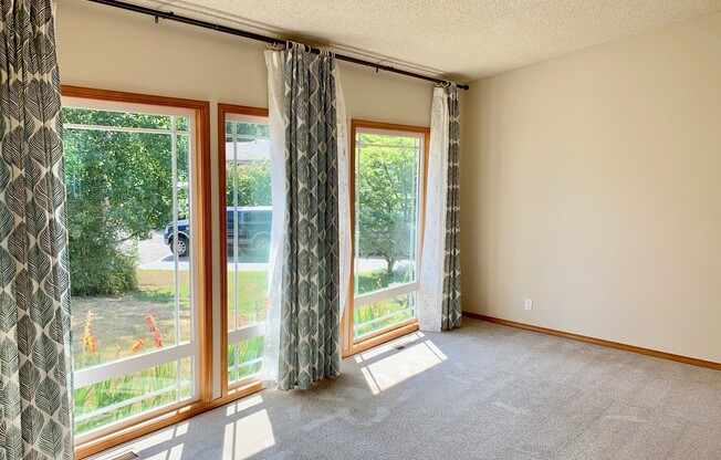 14011 81 AVE NE