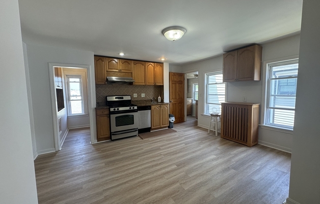 99 UN ST