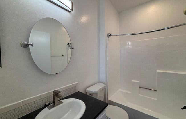 2 beds, 2 baths, 1,100 sqft, $2,148, Unit 401