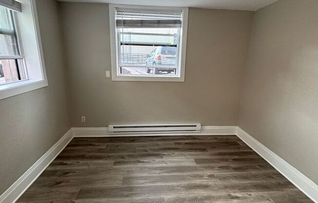 1 bed, 1 bath, 662 sqft, $1,150, Unit 233-099