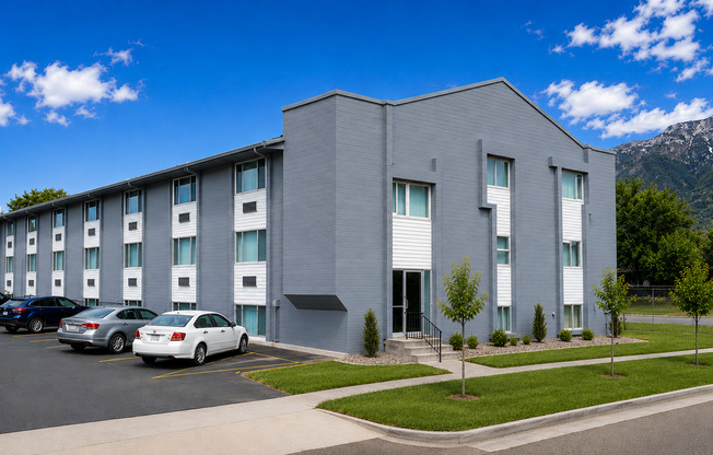 Studio, 1 bath, $1,065, Unit 109