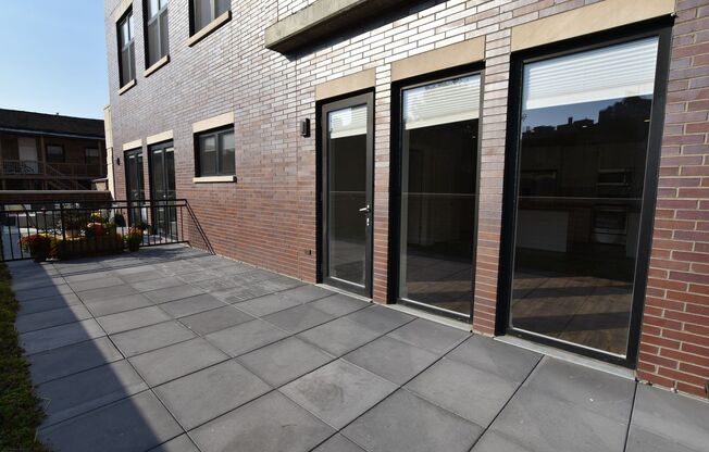 1 bed, 1 bath, 642 sqft, $3,636, Unit 3833-217