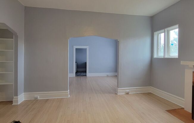 Charming renovated avenues apartment