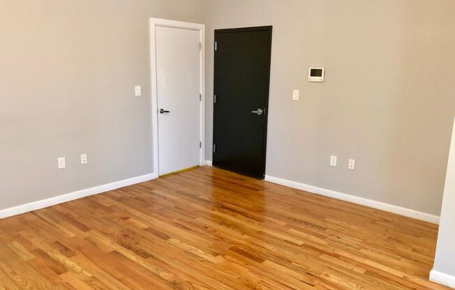 231 E North Ave
