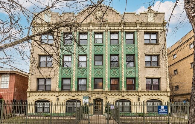 Studio, 1 bath, $1,095, Unit 103