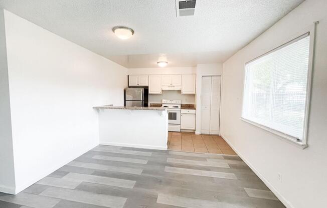 2106 Peppertree Way,  #3