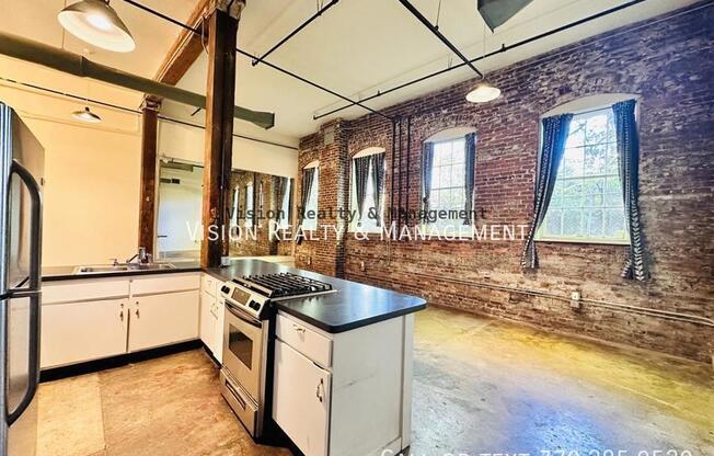 887 W MARIETTA ST NW