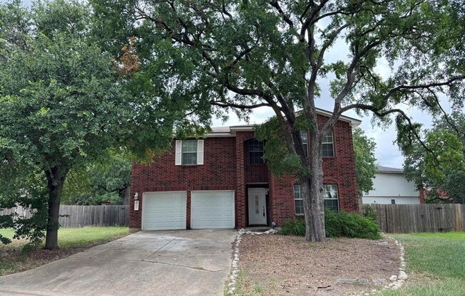 Welcome to 103 Grant Court – a spacious retreat nestled on a quiet cul-de-sac!