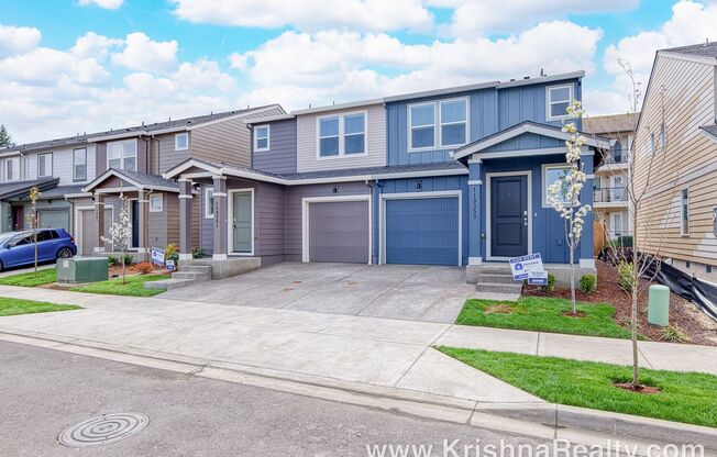 Beautiful NEW CONSTRUCTION 3 Bedroom 2.5 Bath DR Horton Townhome For Rent