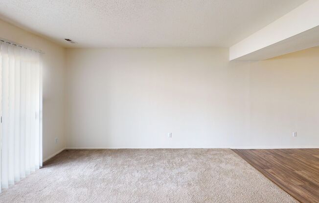 2 beds, 1.5 baths, 1,197 sqft, $1,315, Unit 09 - 909