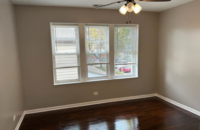 2035 37 N KILDARE