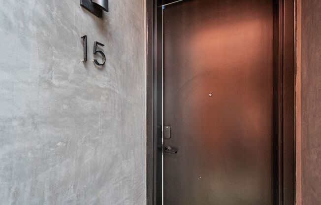 Studio, 1 bath, 347 sqft, $1,995, Unit Unit 15