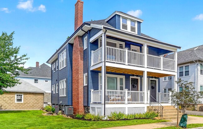 42 ADAMS ST