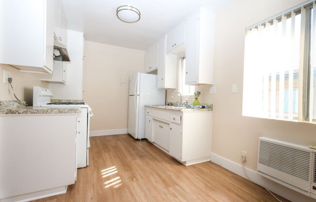 630 &amp; 638 Silverwood