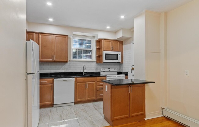 2 beds, 2 baths, 1,104 sqft, $3,500, Unit 1