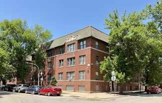 2704 SPAULDING