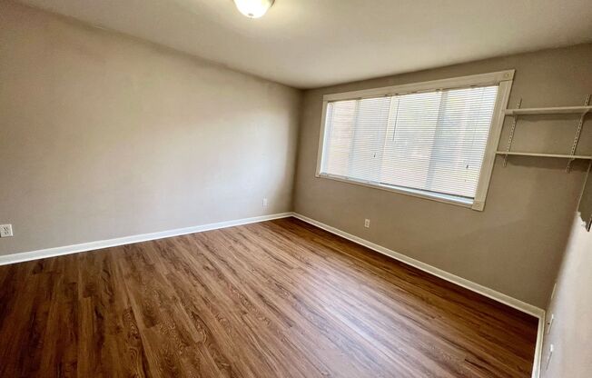 1 bed, 1 bath, $695